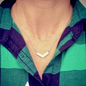 V silver necklace womens thin chain boho cute
